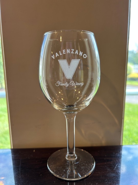 Valenzano Wine Glass