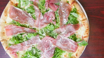 Fratelli's Wood Fired Pizzeria- Avalon