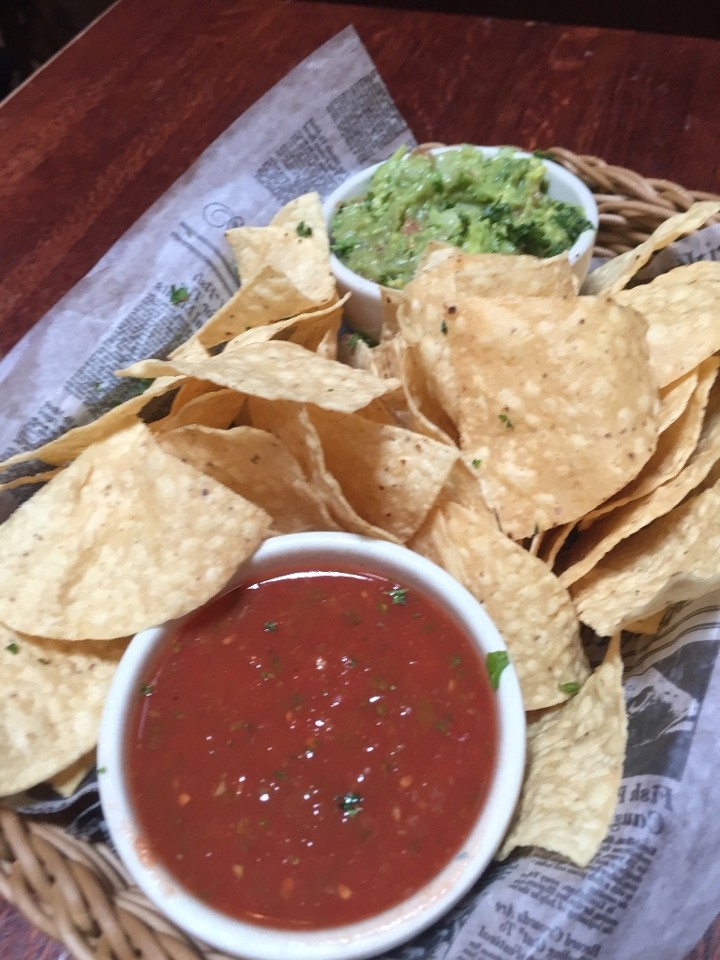Chips, Salsa & Guacamole (MEAL)