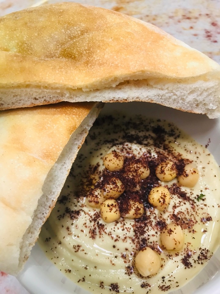 Hummus & Pita Bread