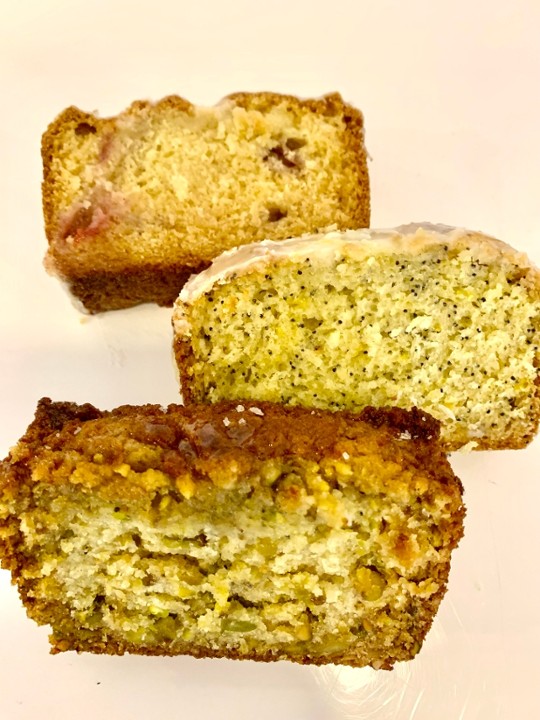 Pistachio honey pound cake