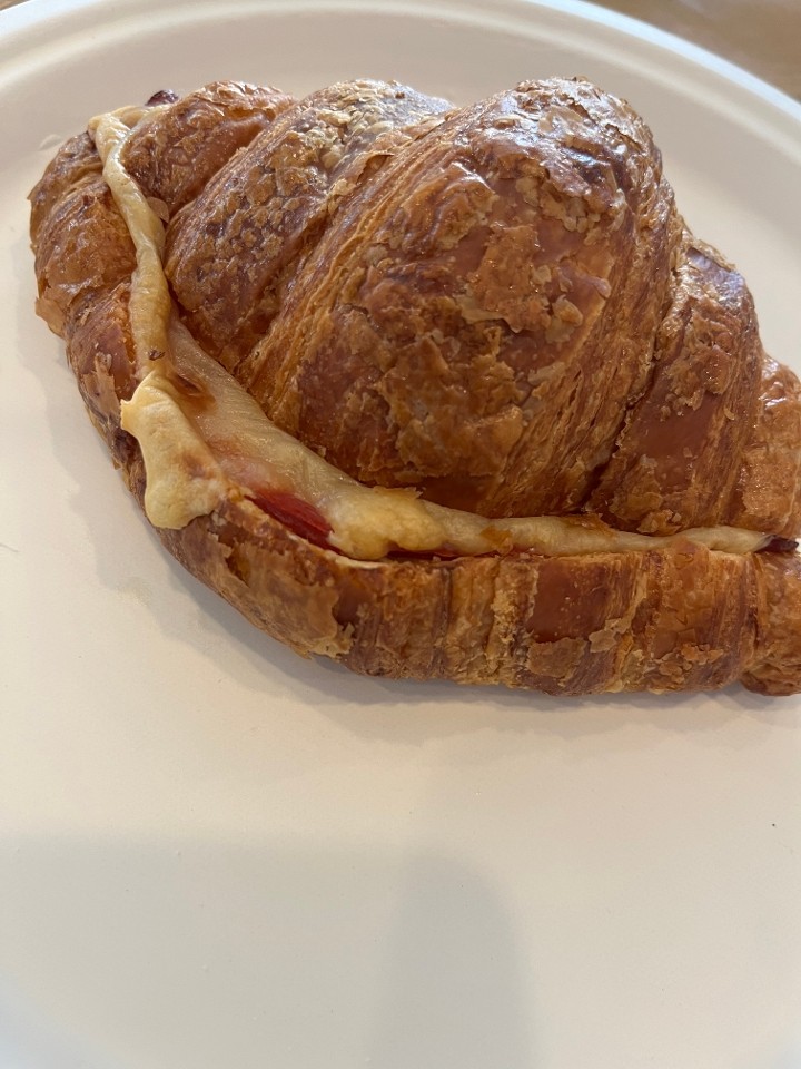 HAM AND CHEESE CROISSANT