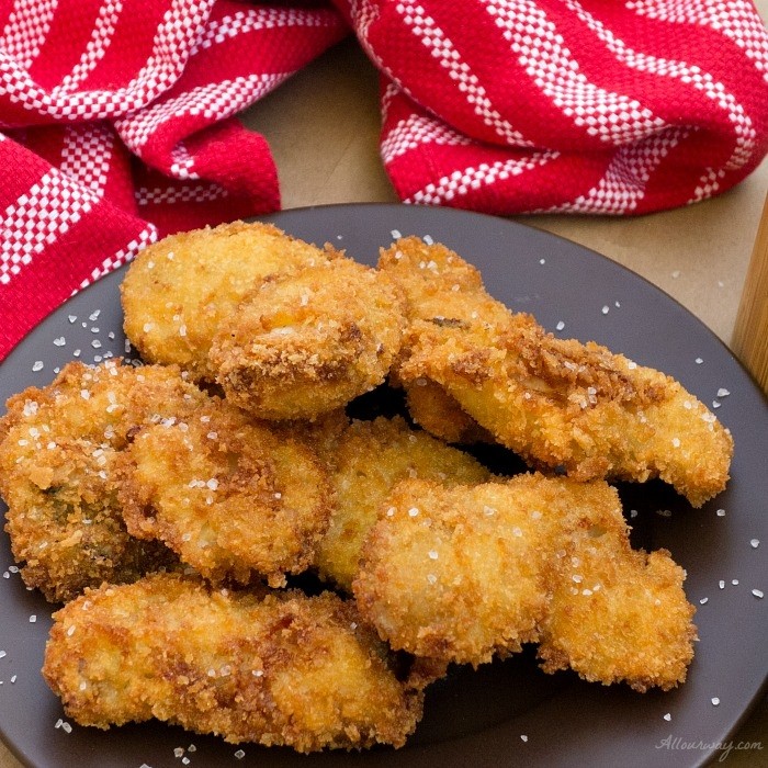 10 Fried Oysters with 2 SIDES