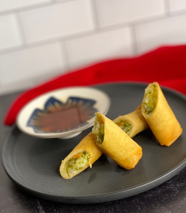 Veggie Spring Rolls (2pcs)