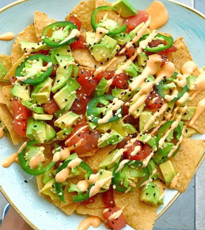Poke Nachos