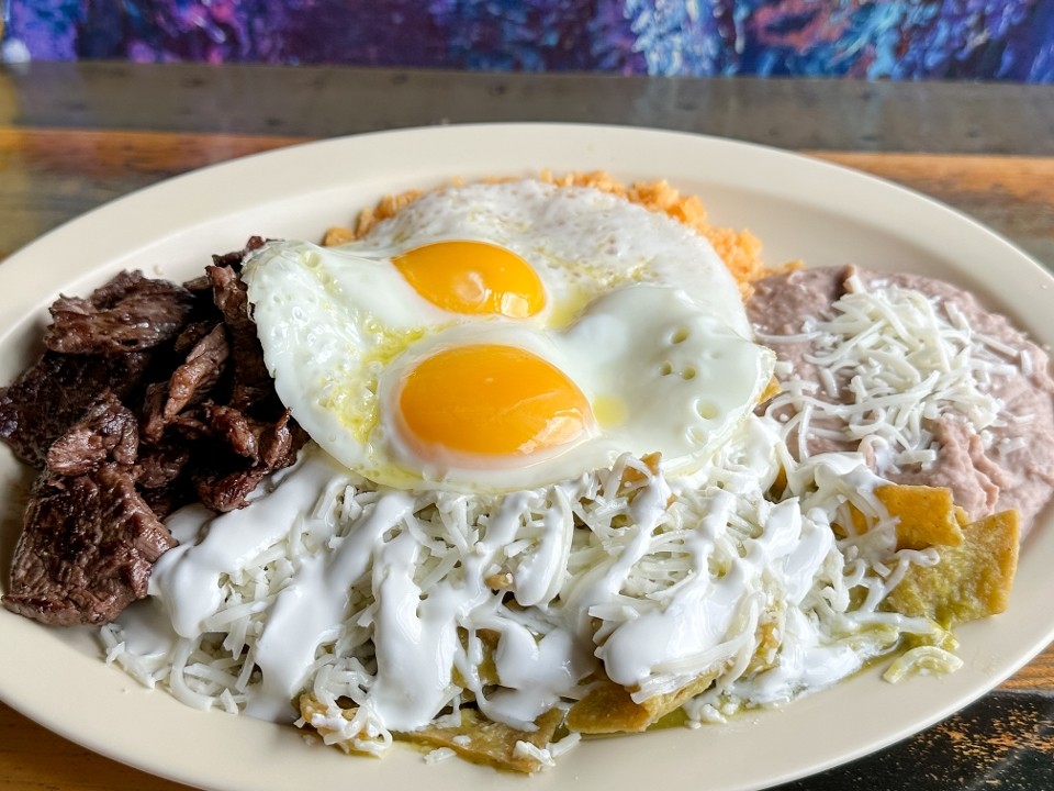 Chilaquiles Con Carne
