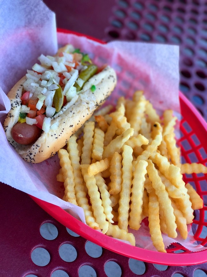 Vienna Hot Dog with Fries (Chicago Style)