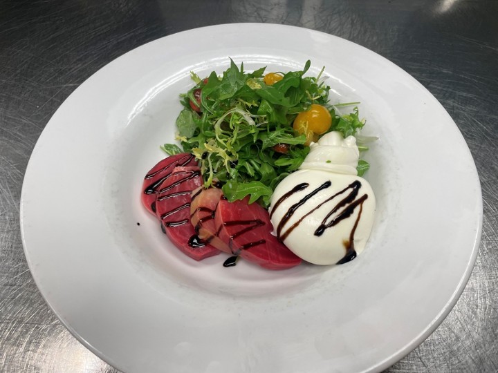 Barbabietole e Burrata