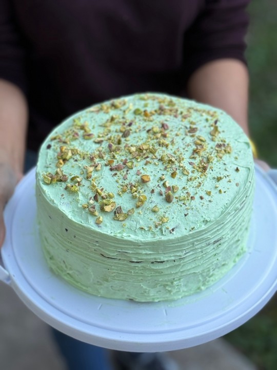 Chocolate Pistachio Cake 8"