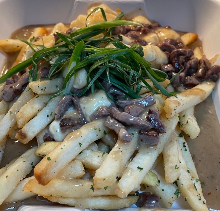 STEAK Poutine