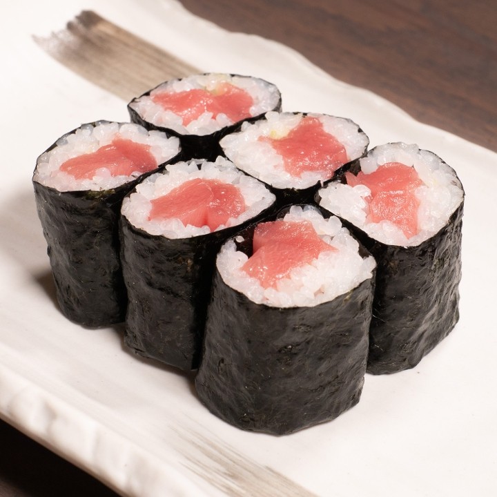 TUNA MAKI