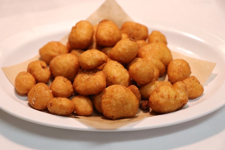 CHEDDAR BITES