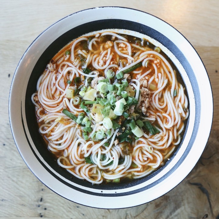 Xiao Guo (pork) Rice Noodle 小锅米线