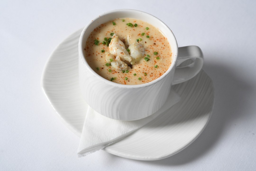 CUP CREAM OF CRAB SOUP