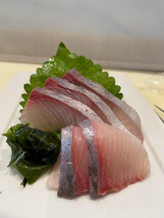 Sashimi Amber Jack 5pc