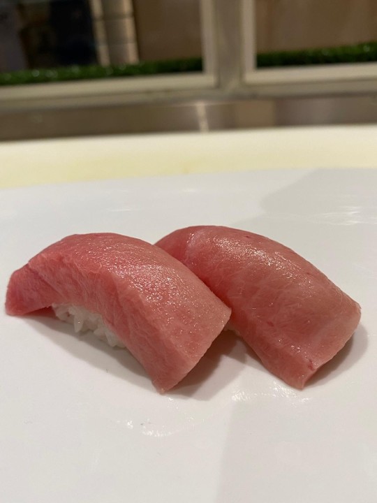 Nigiri Tuna Belly Chu Toro