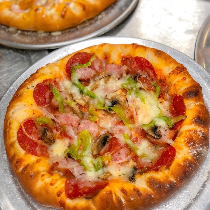 10" Omnivore's Dilemma Pizza
