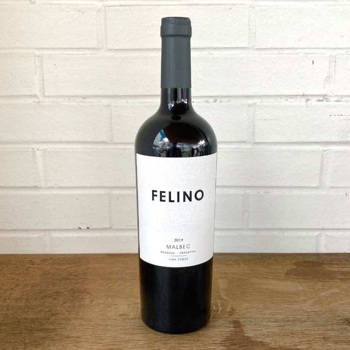 Felino Malbec Bottle