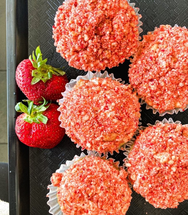 Strawberry Crunch Cupcake