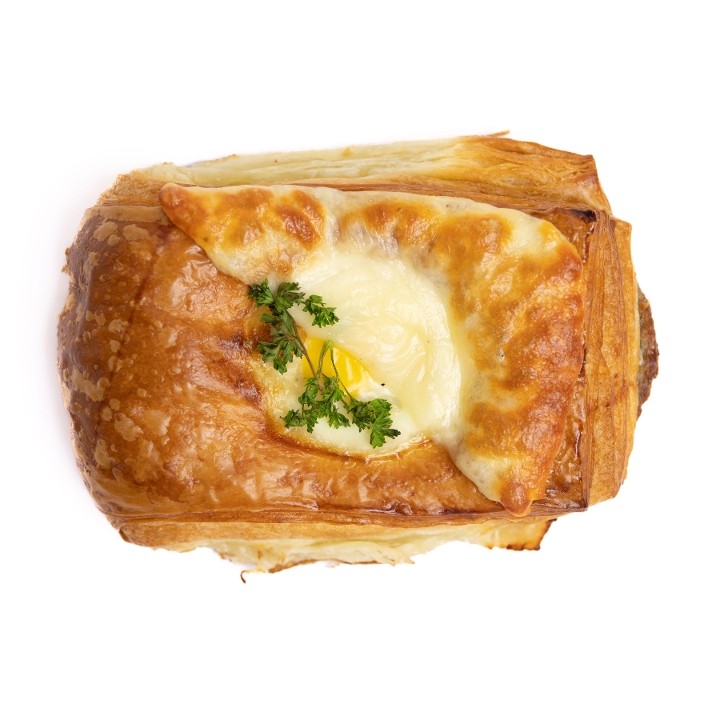 Sausage, Cheddar, & Egg Breakfast Puff