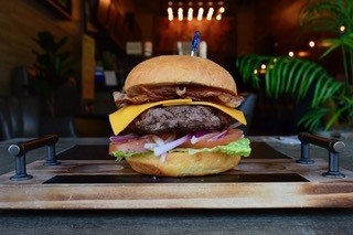 All American - Beef & bacon Burger