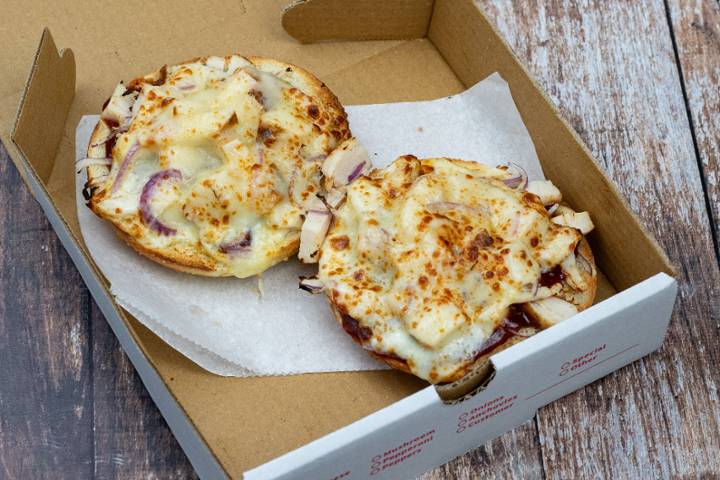 BBQ Chicken Pizza Bagel