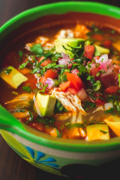 Caldo de Pollo Bowl 16 oz.