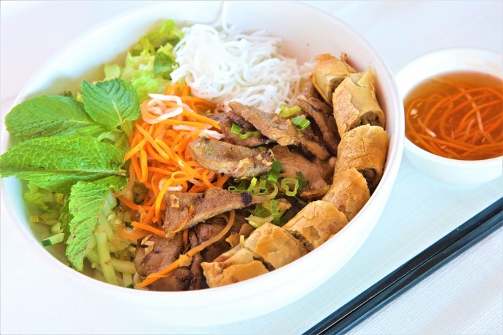Pork Tenderloin & Egg Roll Salad Bowl (Bun Thit Nuong Cha Gio)