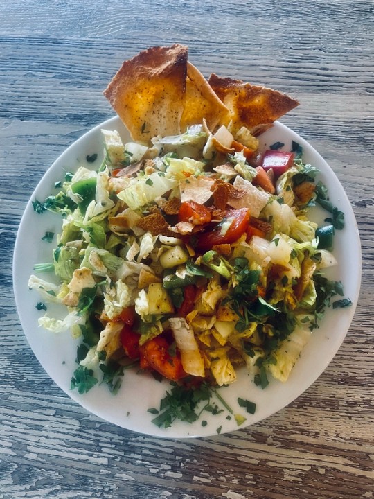 Fattüsh Salad