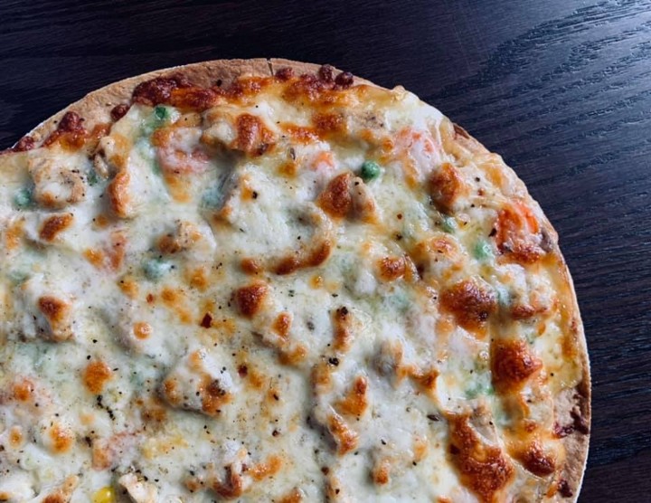 Riley Tavern - Featured Pizza: Chicken Pot Pie