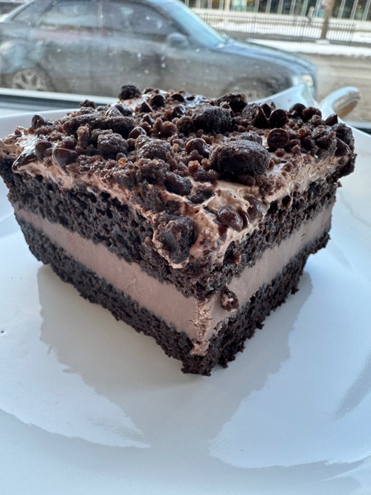 Chocolate Brownie Crumble Cake