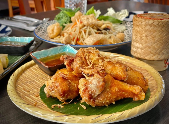 A8. Thai Station Wings