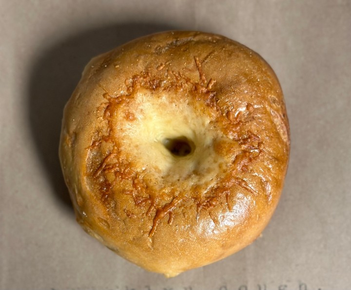 Asiago Bagel*