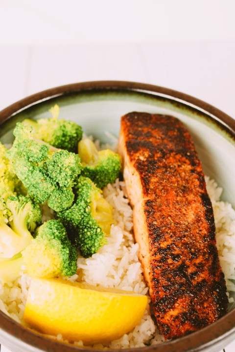 Blackened Salmon w/ White Rice