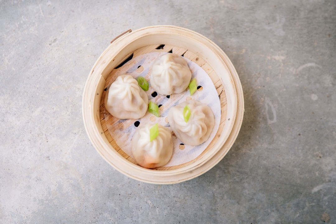Shangai Pork Soup Dumplings (4 pcs)