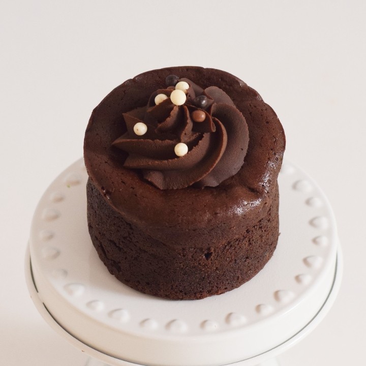 Individual Flourless Chocolate Cake
