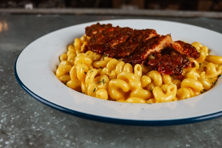 Hot Chicken Mac n Cheese