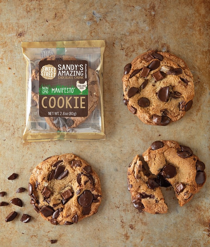 Sandy's Amazing Chocolate Chunk Manifesto® Cookie