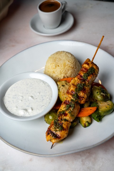 CHICKEN KEBAB COMBO PLATE