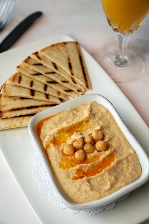 HUMUS