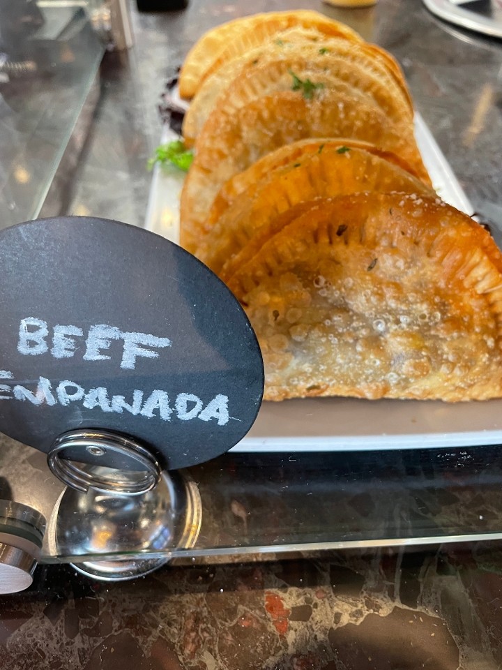 Beef Empanada (2 pcs.)