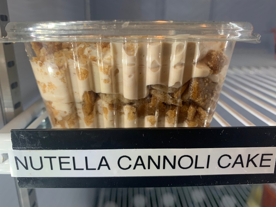 Nutella Cannoli Cake