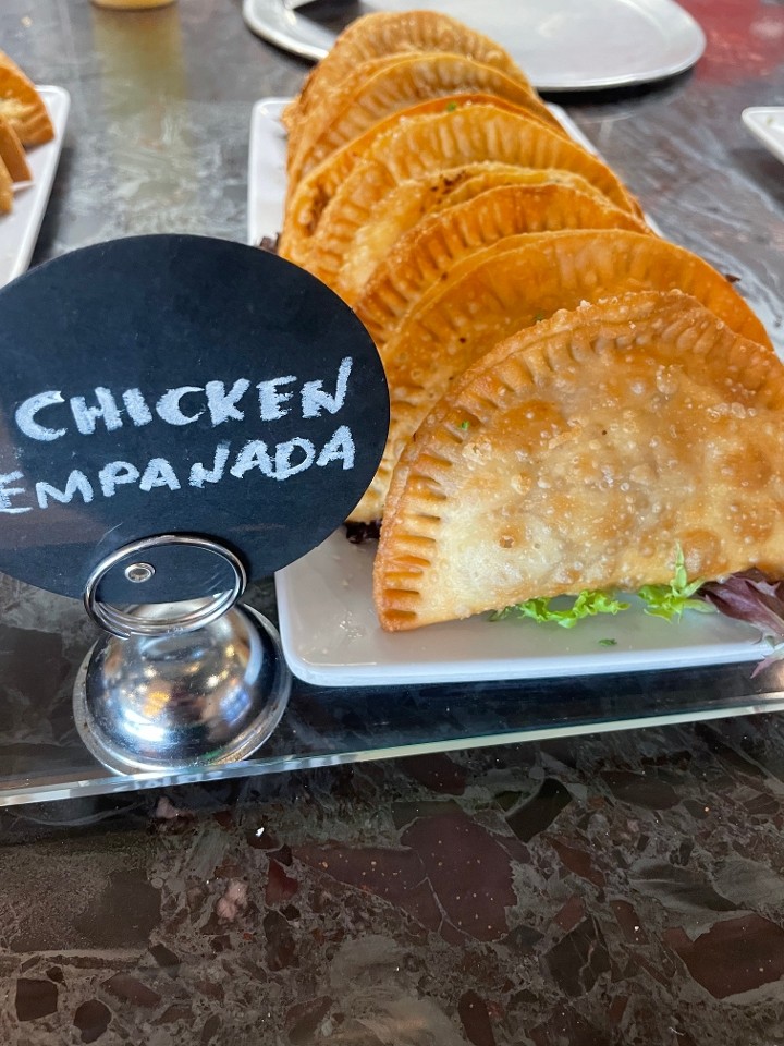 Chicken Empanada (2 pcs.)