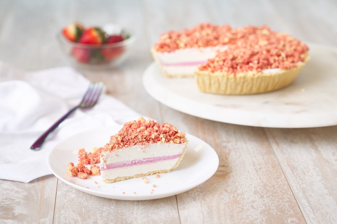 Strawberry shortcake Premium Pie