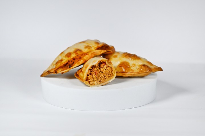 Chicken Fricasé Empanada