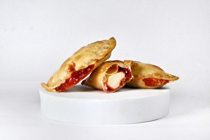 Guava & Cheese Empanada