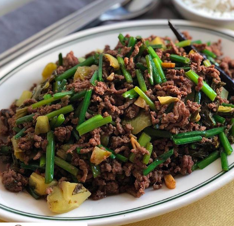 Beef W/ Chinese Chives