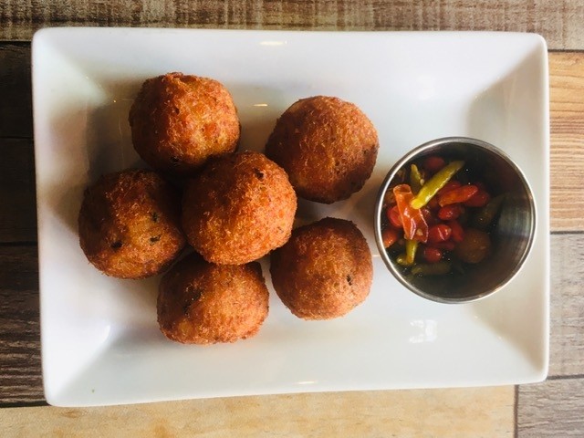 Bolinho de Bacalhau - Codfish croquettes