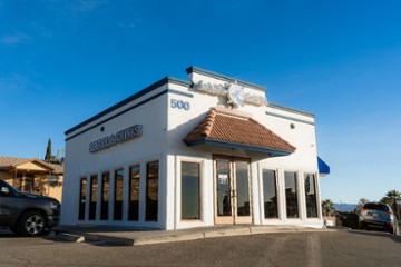 LAPA-LAPA Seafood & Drinks West