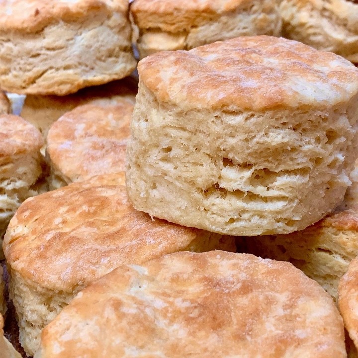 Buttermilk Biscuits (half dozen)